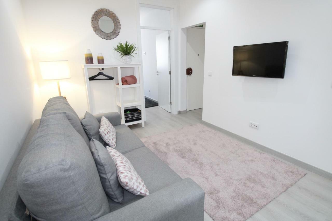 Apartamento Moderno Nas Olaias A 5 Minutos Da Faculdade Isel E Ist Lisboa Kültér fotó